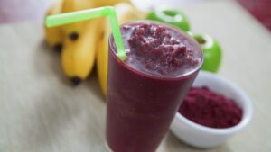 7 Smoothies Poderosos para Turbinar Seus Treinos